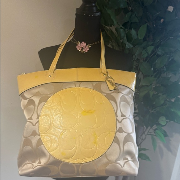 Coach Handbags - Coach Laura Secret Admirer Tote Bag